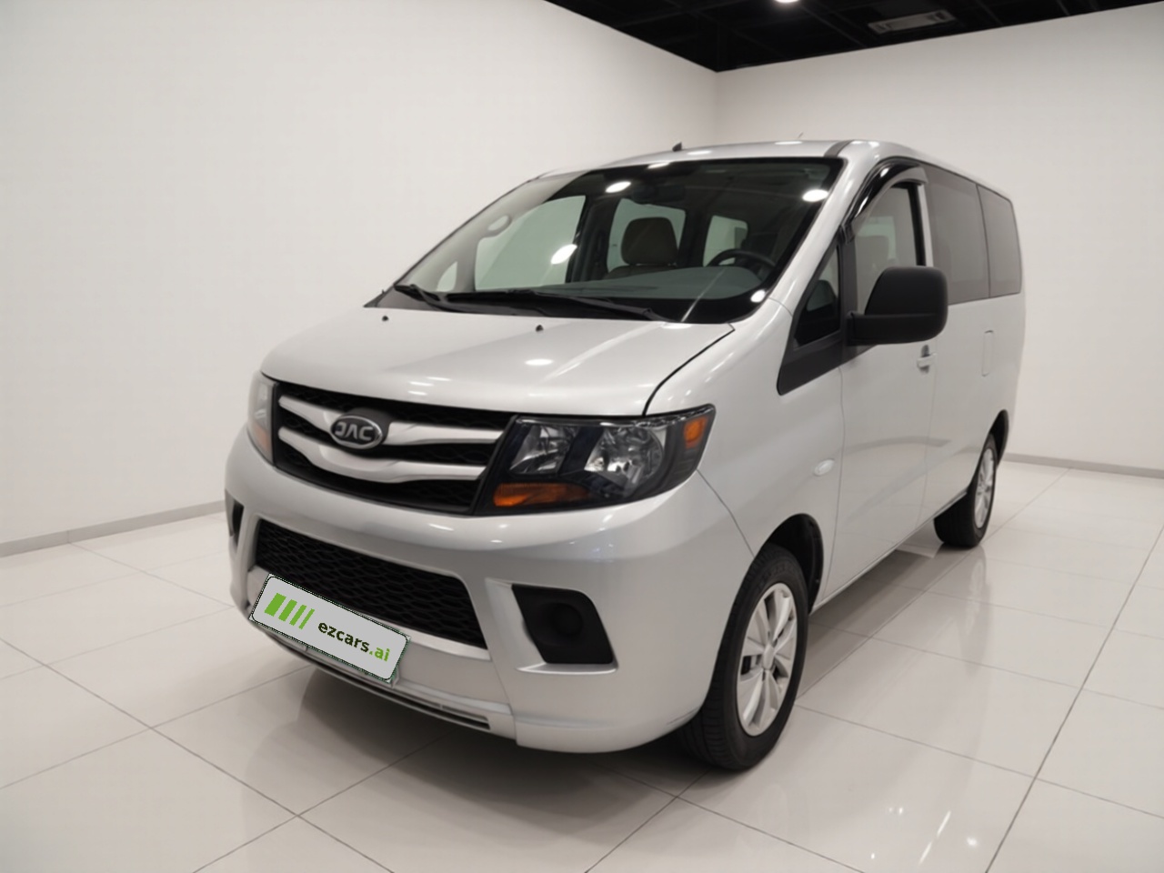 Refine M3 2019 1.8L Luxury