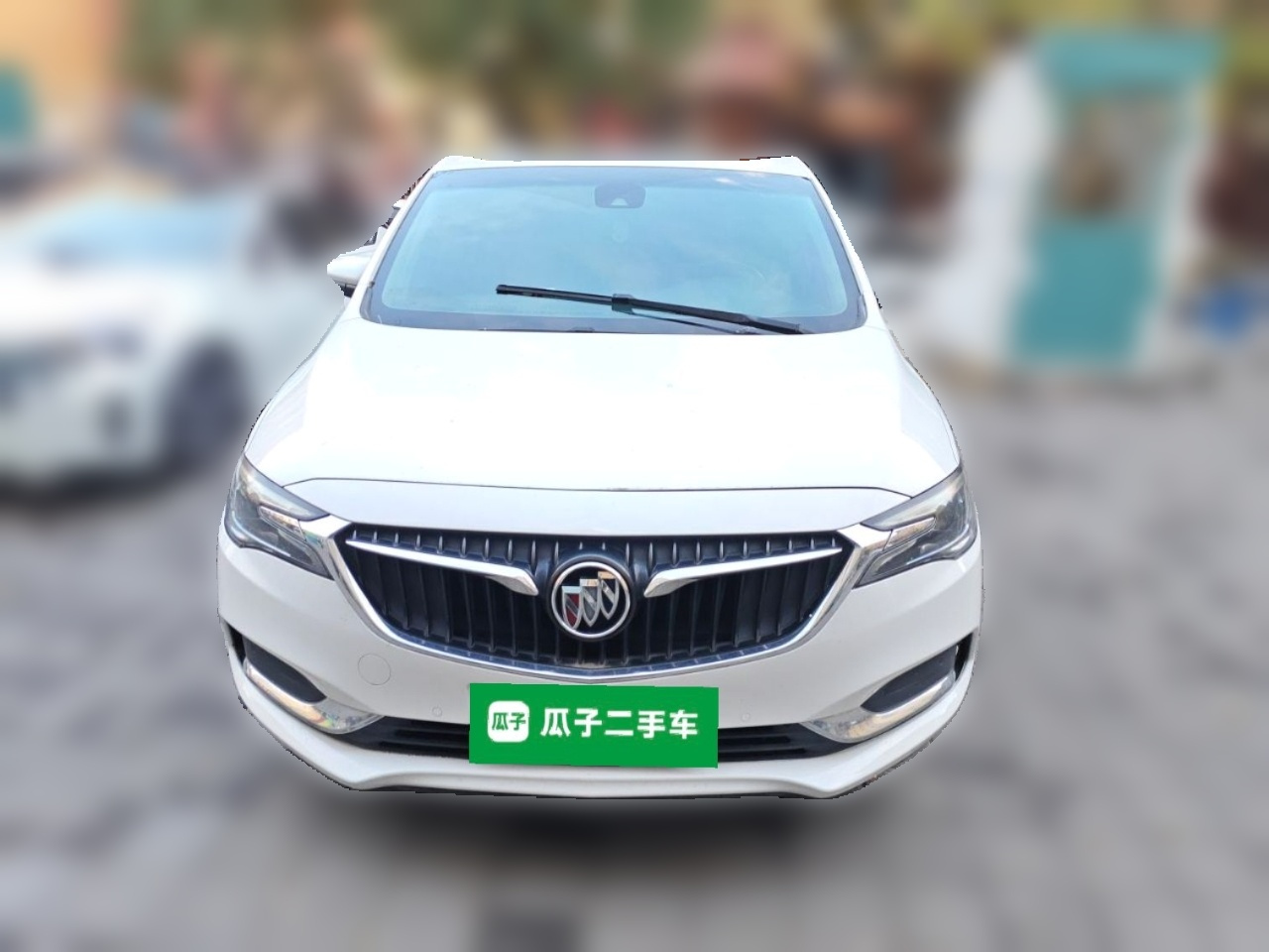 GL6 2018 18T 6-Seater Premium photo 2