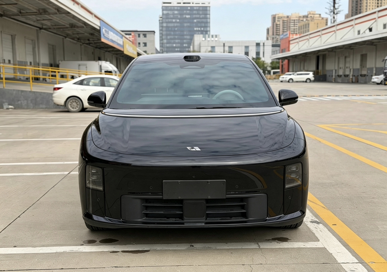 Li Auto i6 2025 AWD Standard photo 2