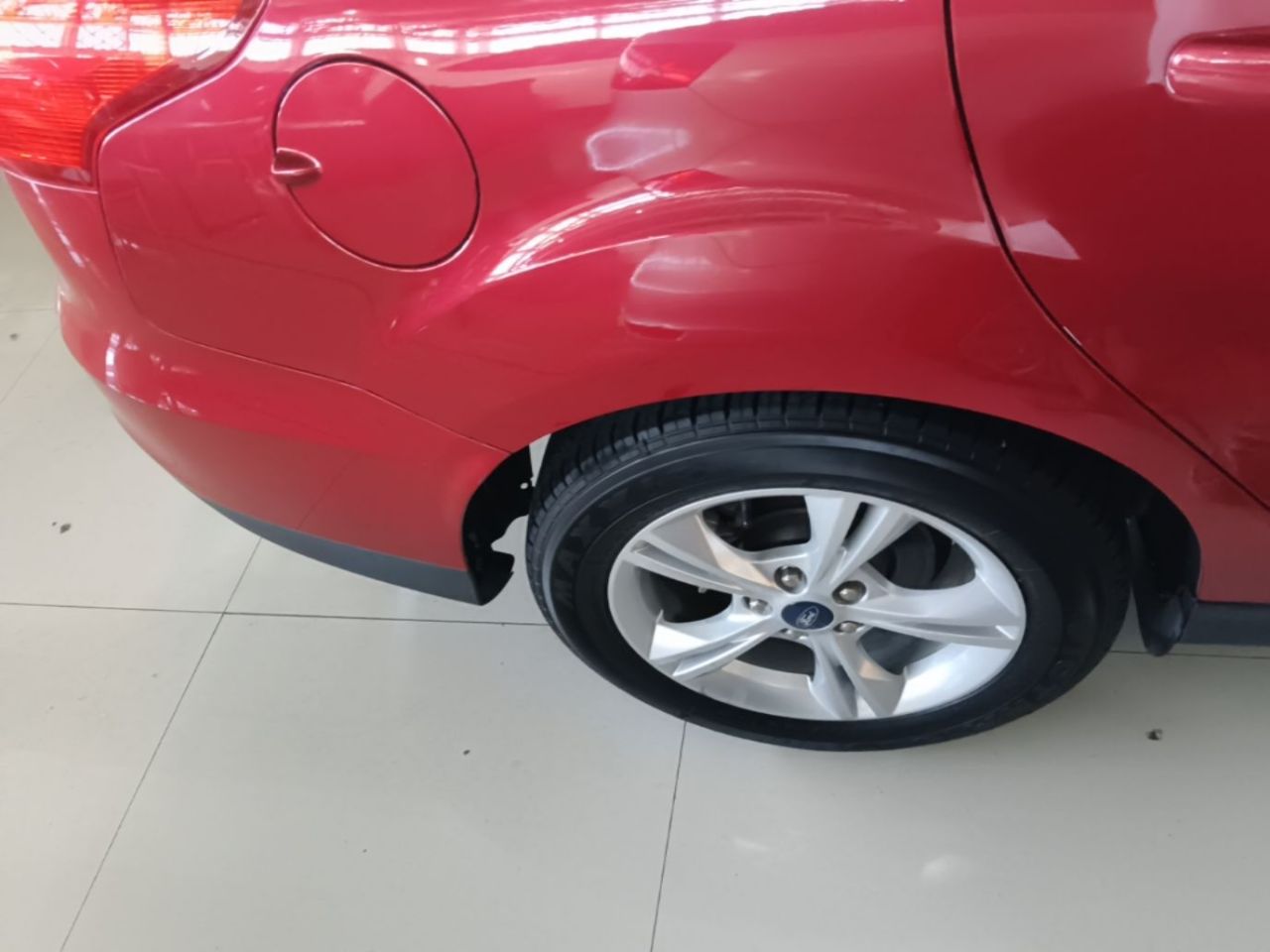 Focus 2017 Sedan 1.6L AT Comfort photo 2