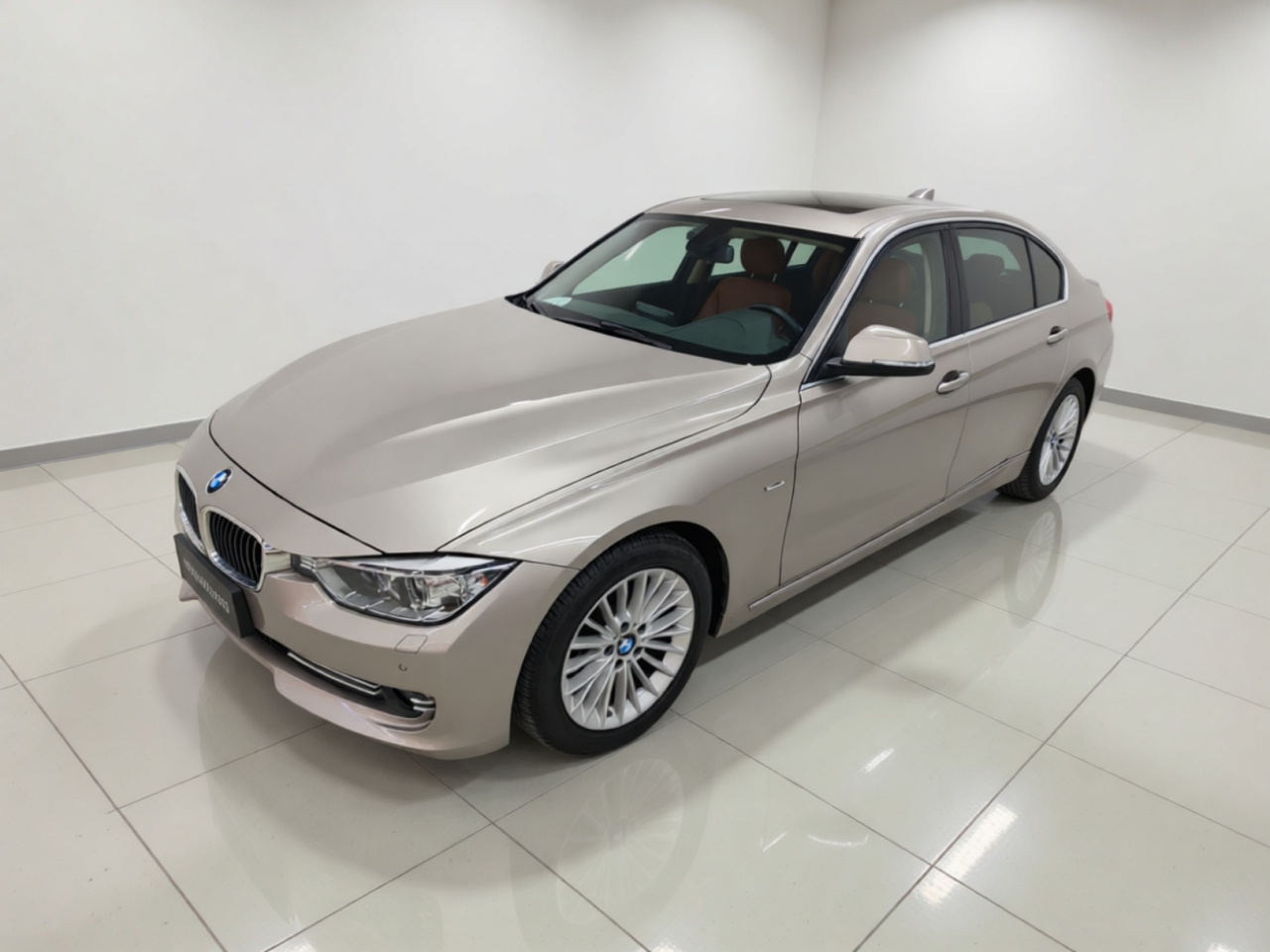 3 Series 2014 320Li Luxury Design Package