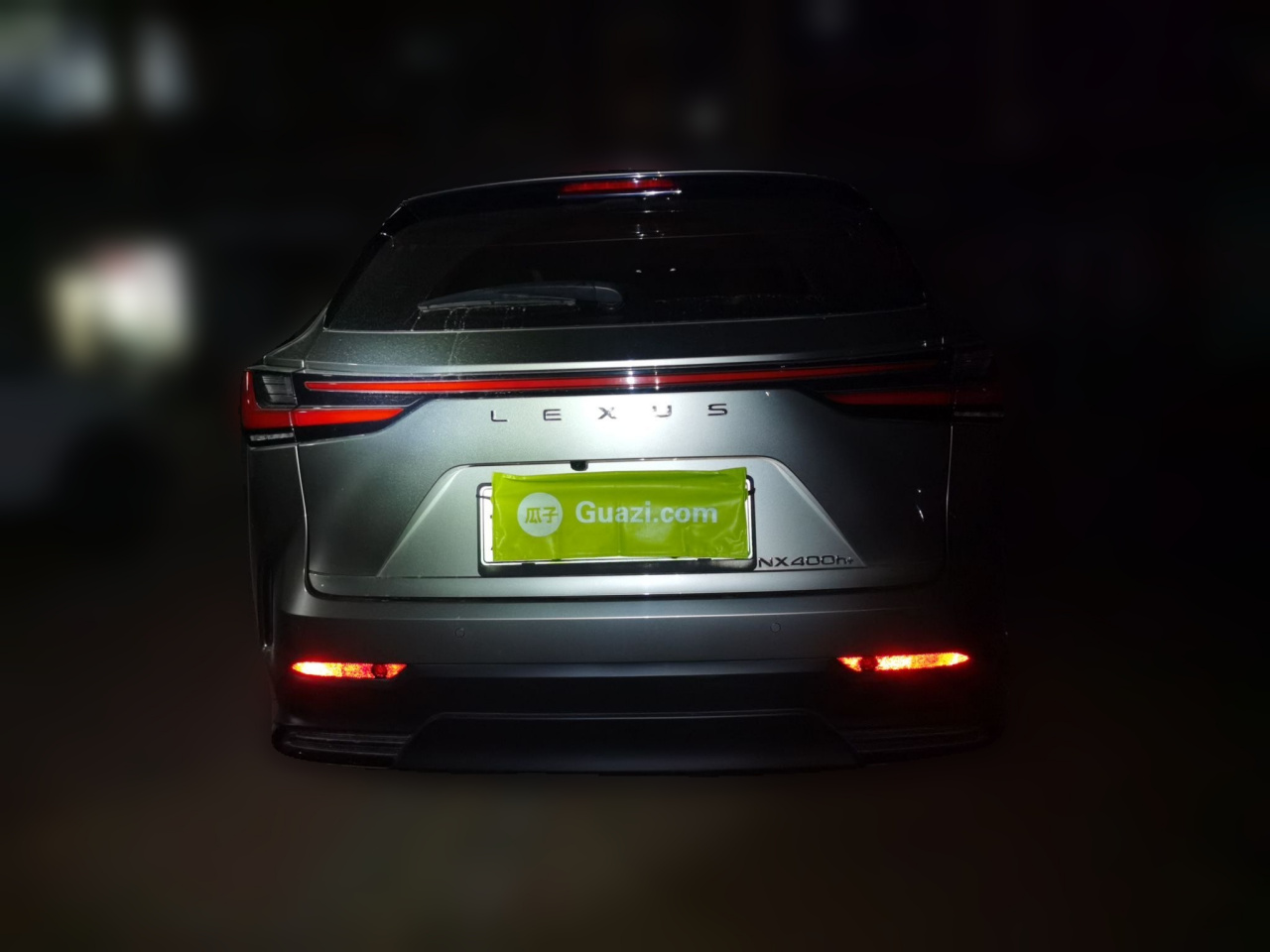 NX EV 2022 400h+ photo 5