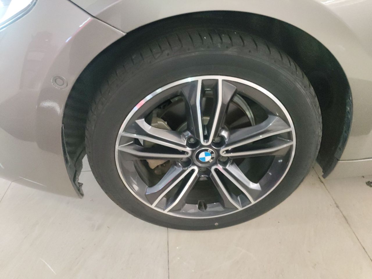 1 Series 2018 118i Sport photo 3