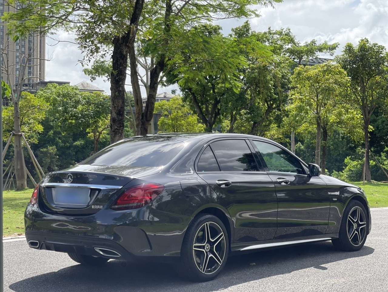 C-Class 2021 C 260 L Sport Starlight Edition photo 3