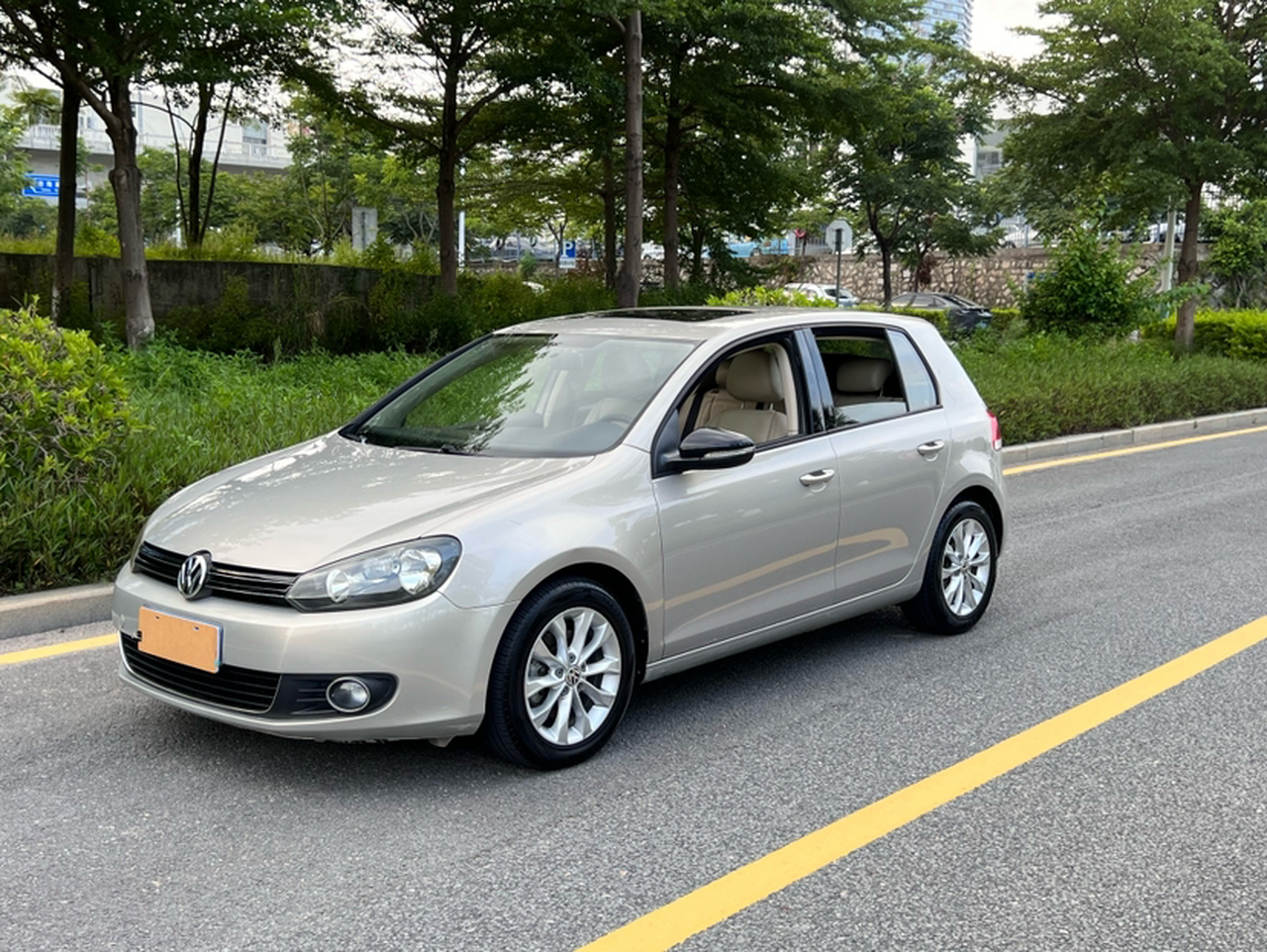 Golf 2012 1.4TSI AT Comfort