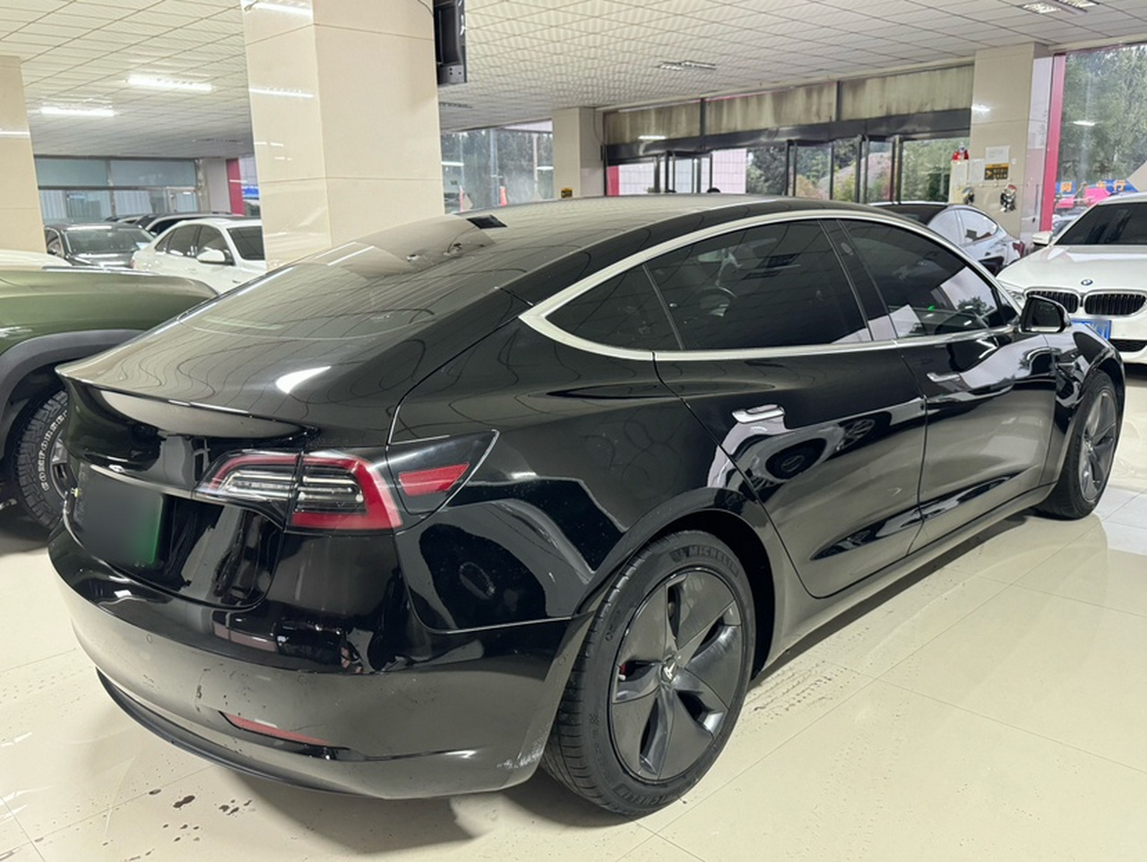 Model 3 2020 Standard Range RWD Upgraded photo 4