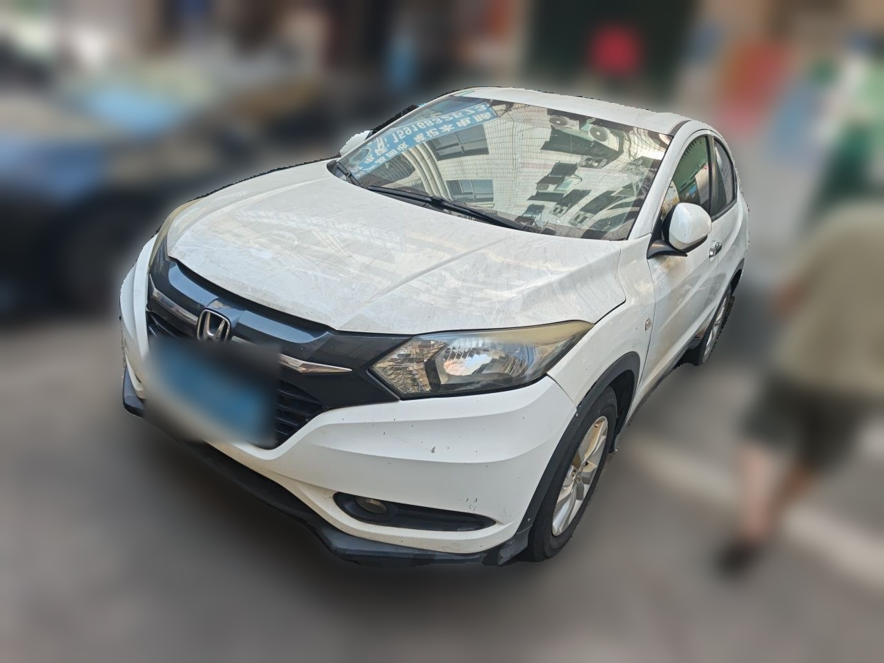 Vezel 2015 1.5L CVT RWD Comfort
