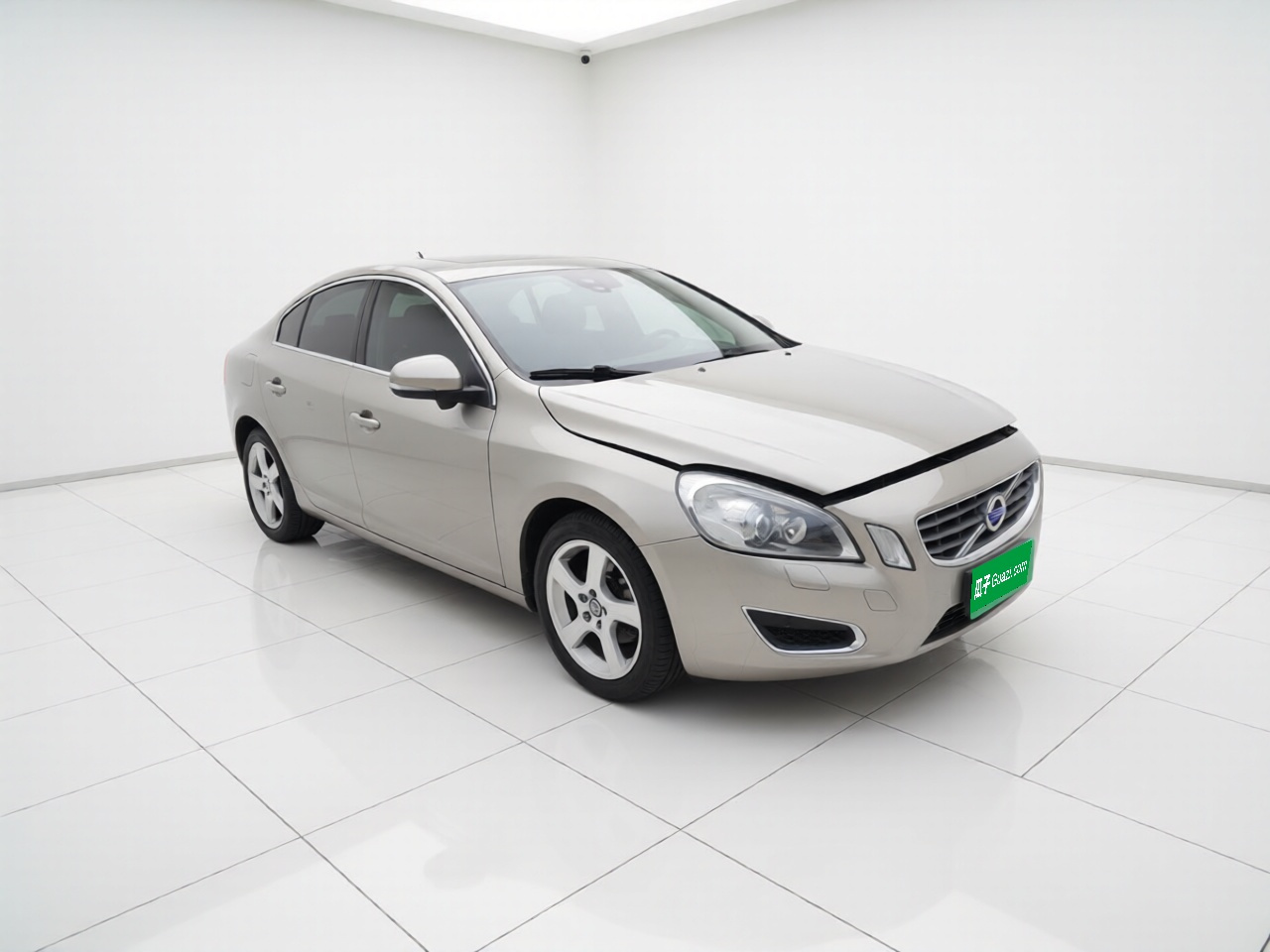 S60 Imported 2013 T5 photo 3