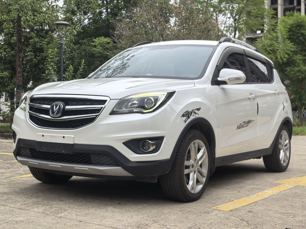 CS35 2017 1.6L MT Luxury