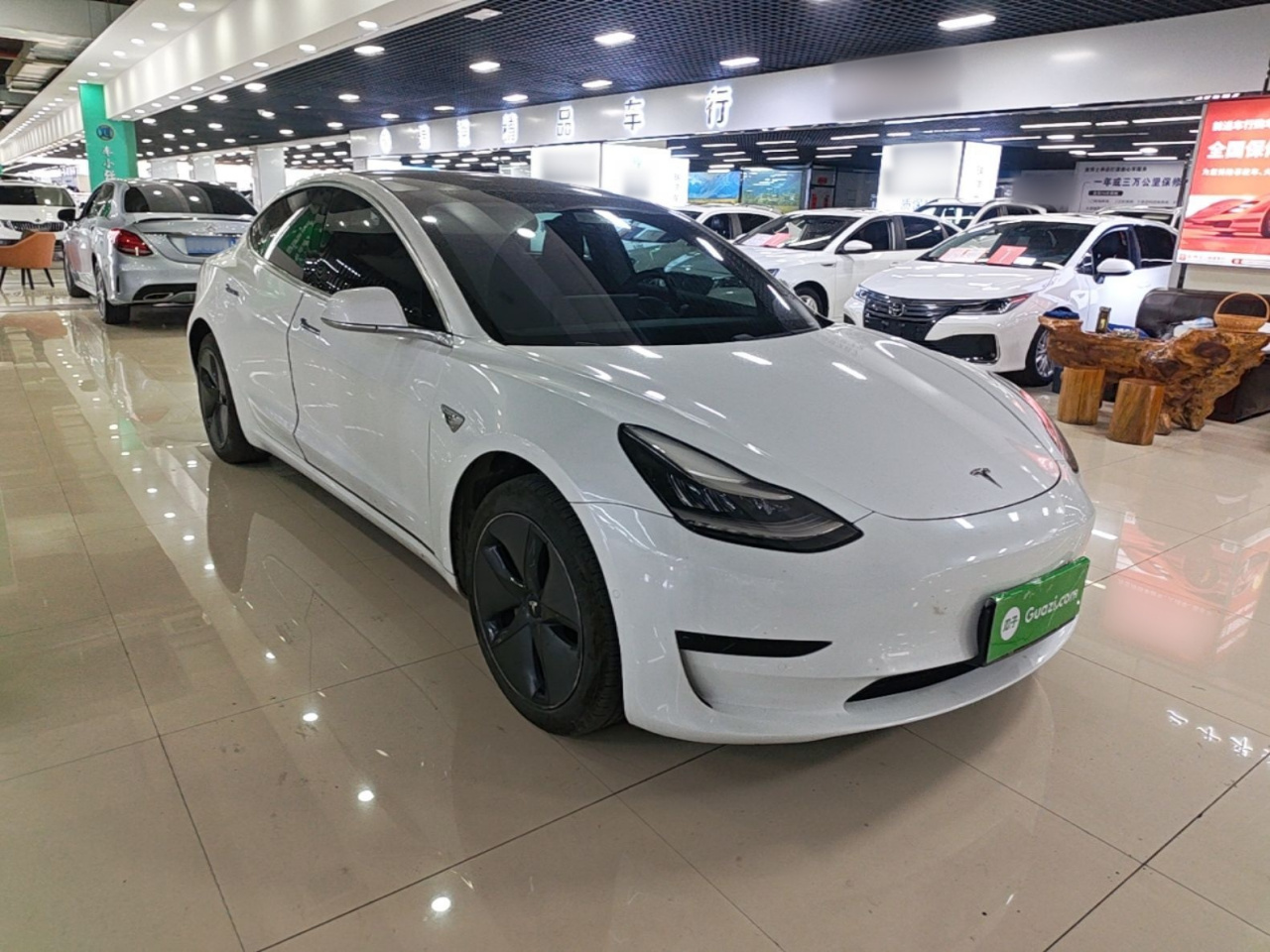 Model 3 Imported 2019 Standard Range RWD Upgraded photo 2