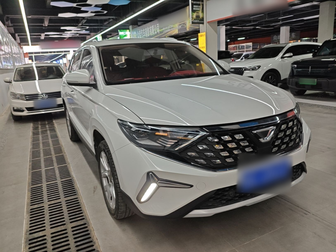 VS7 2023 280TSI AT Progressive photo 3