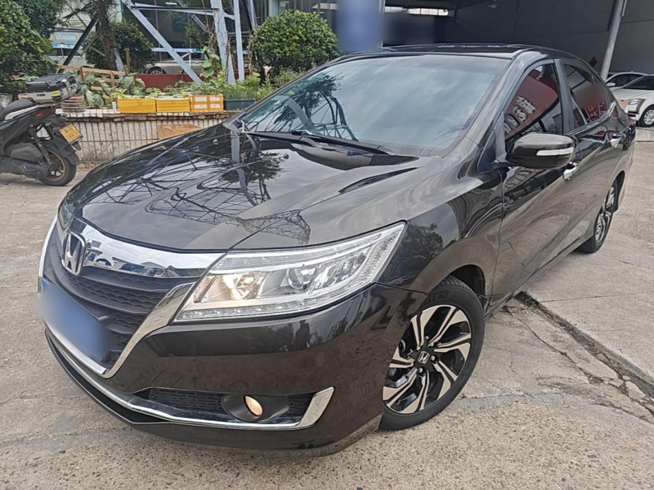 Crider 2016 1.8L CVT Luxury