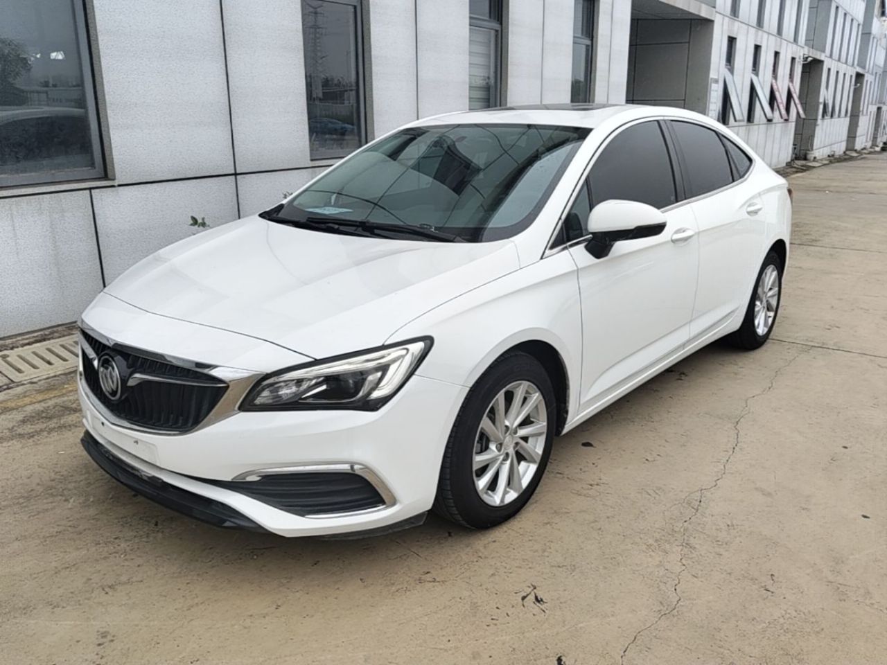 Verano 2019 Sedan 15S AT Leading