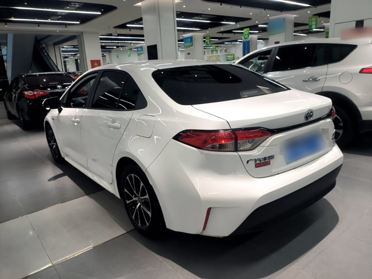 Levin 2023 Smart Hybrid 1.8L Leading photo 4