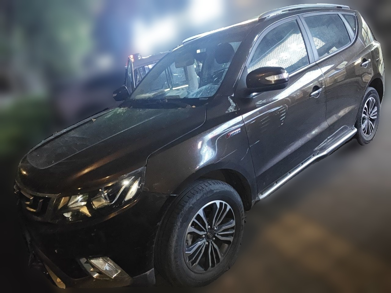 Vision X6 2016 1.3T CVT Luxury