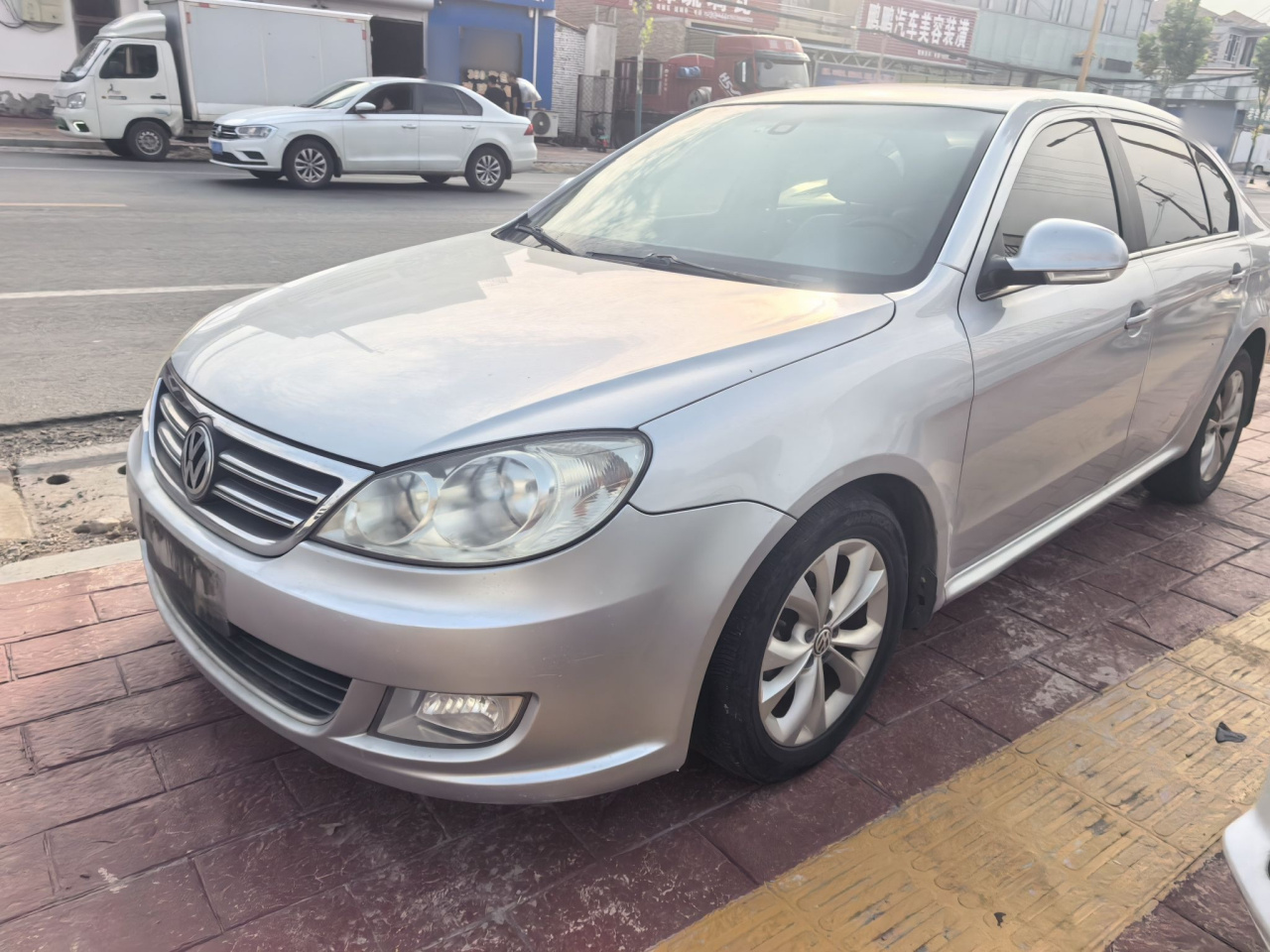 Lavida 2011 1.4TSI MT photo 4