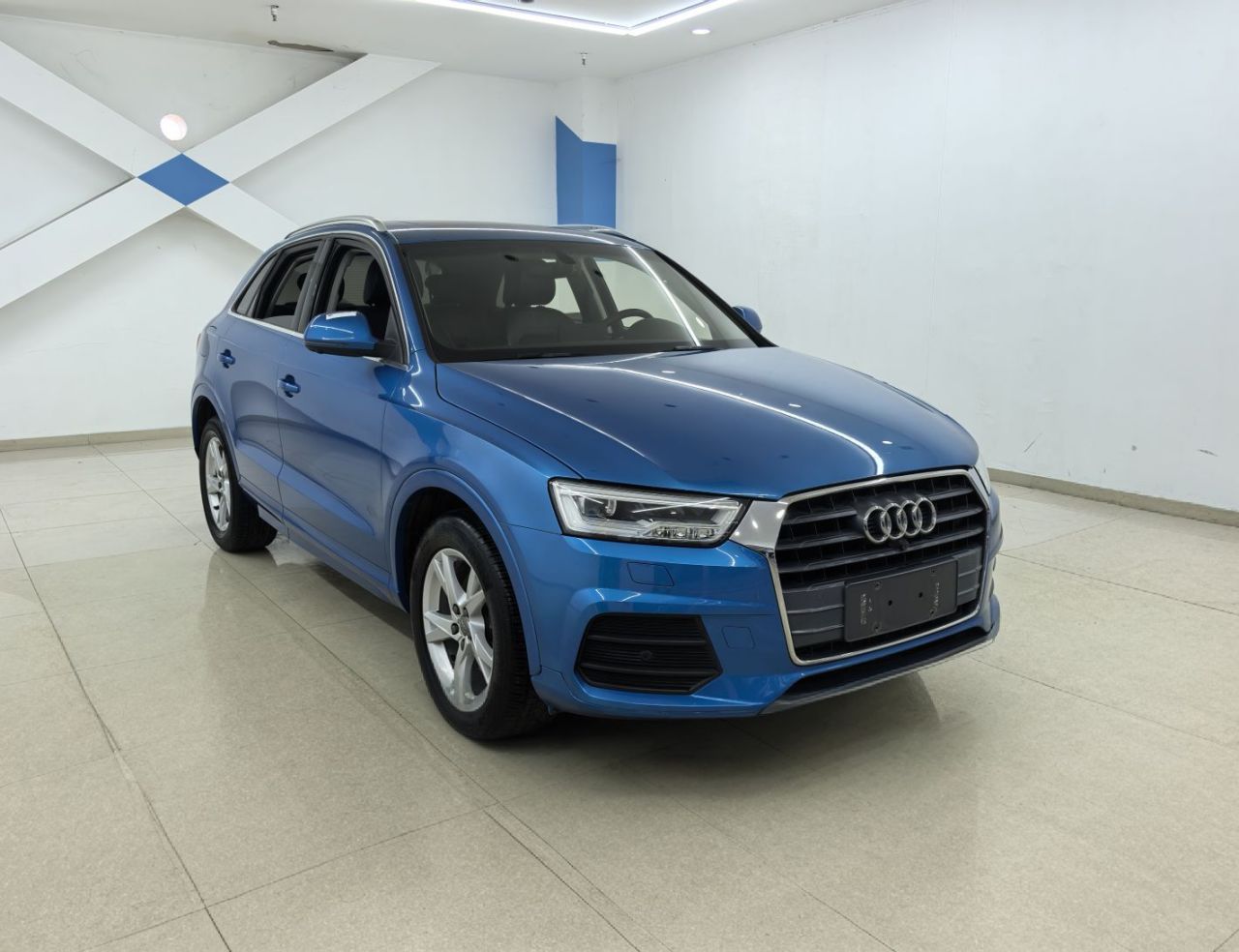 Q3 2018 30 Anniversary 35 TFSI Fashion photo 3