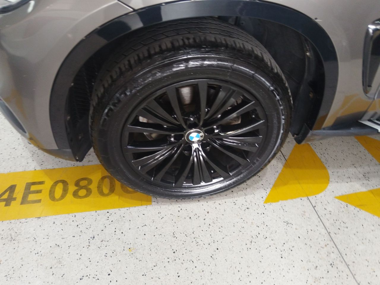 X5 Imported 2017 xDrive28i photo 3