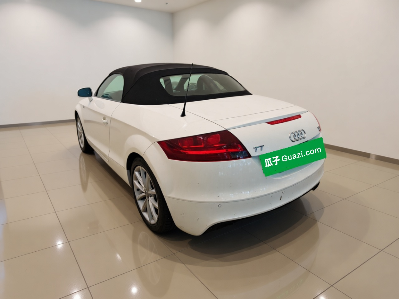 TT 2011 TT Roadster 2.0TFSI quattro photo 4