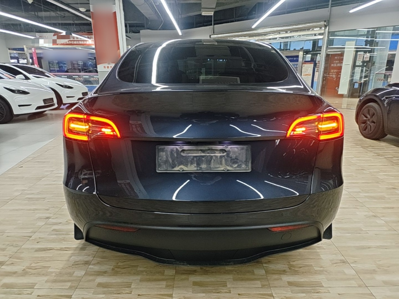 Model Y 2024 RWD photo 5