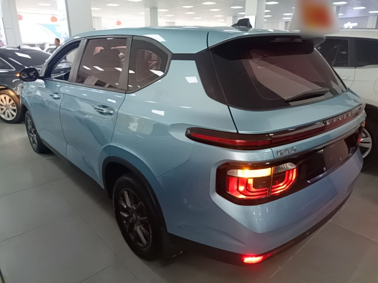 RM-5 2019 1.5L CVT 24 Elite 5-Seater photo 4