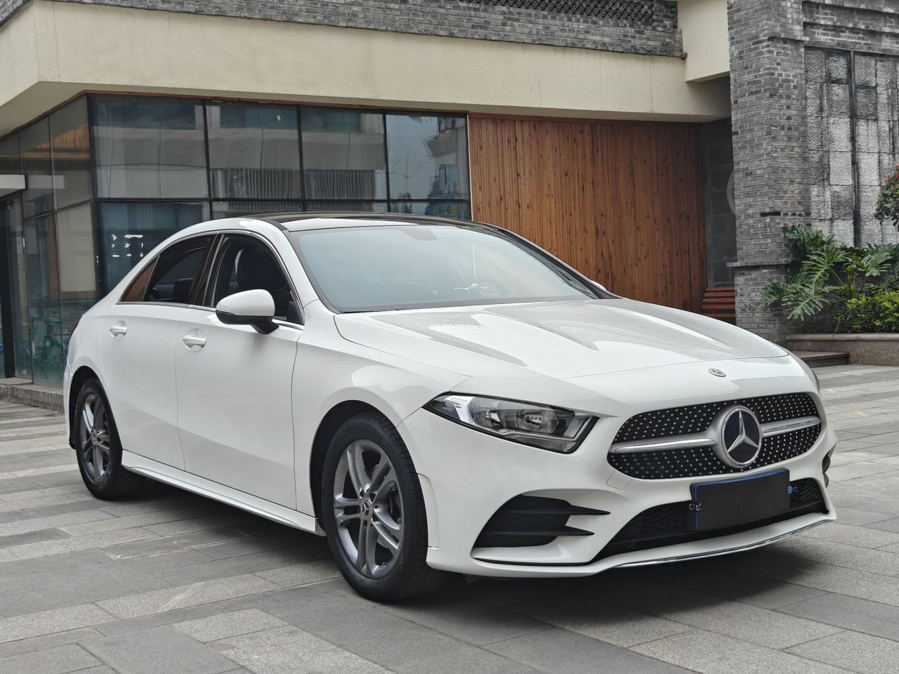 A-Class 2021 Facelift A 180 L Sport photo 3