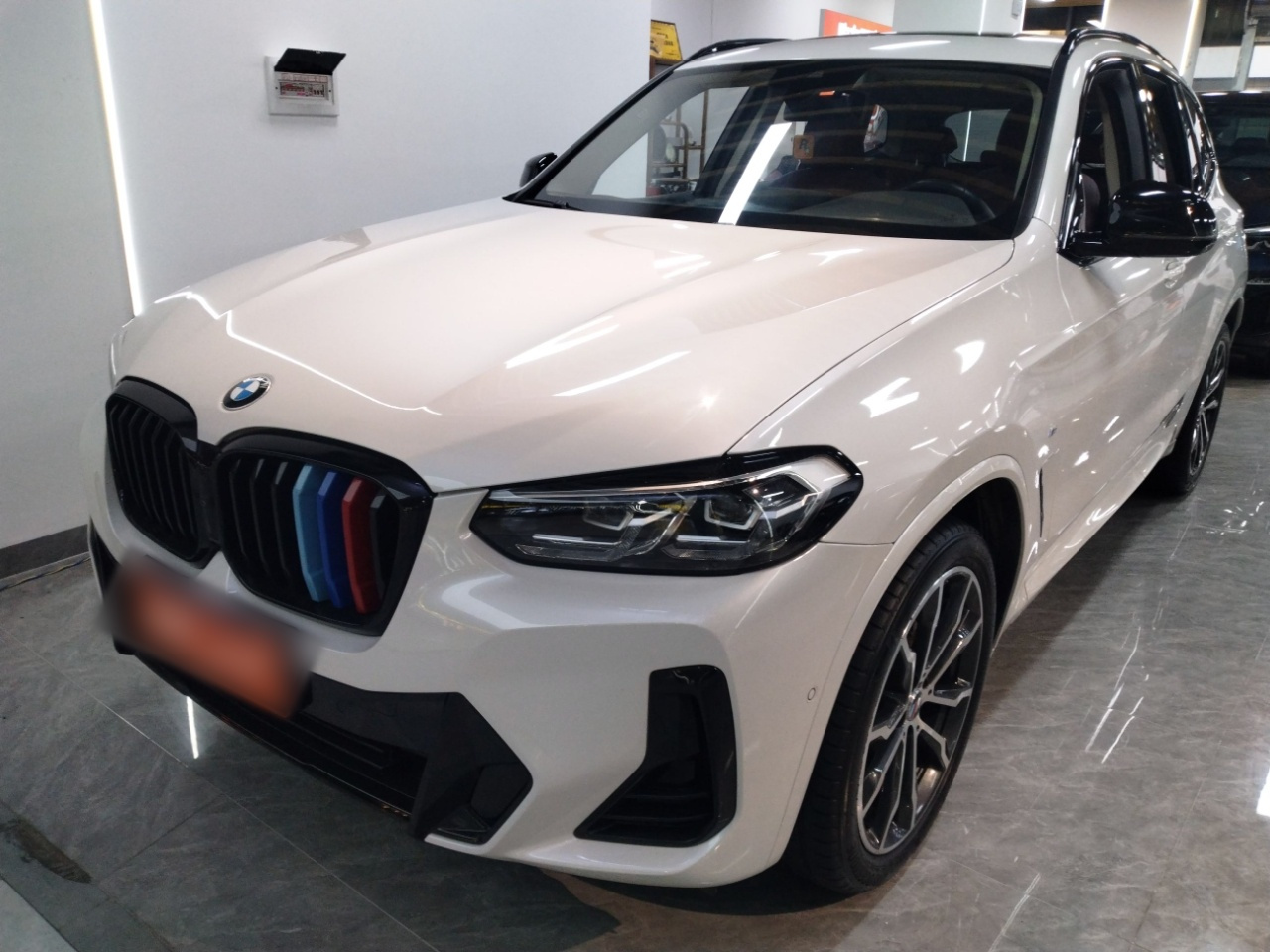 X3 2023 xDrive30i Leading M Night Package