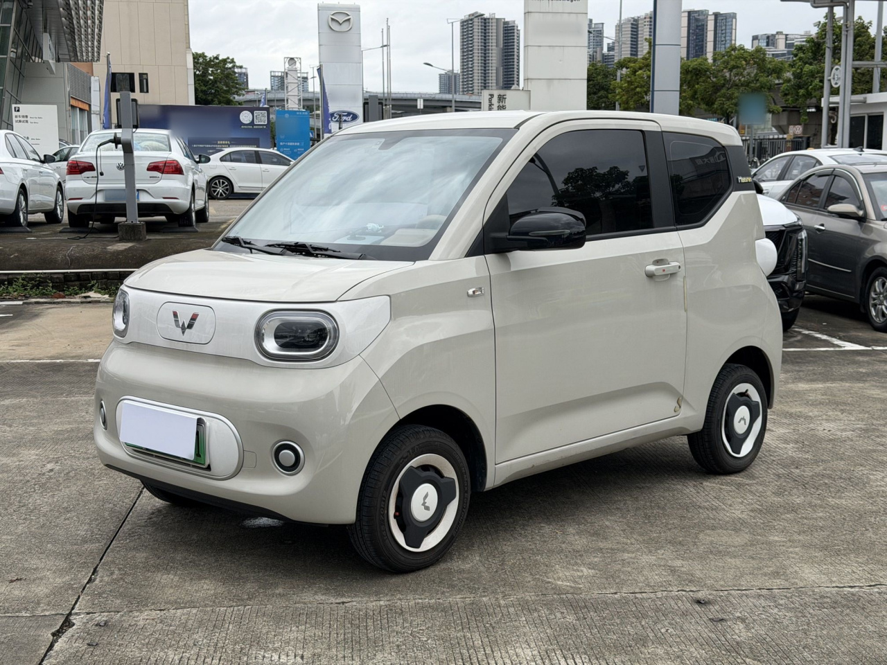 Hongguang MINIEV 2024 3rd Gen 215km photo 2