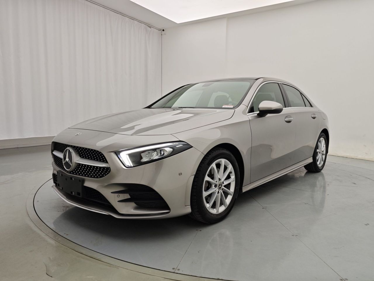 A-Class 2020 A 200 L Sport