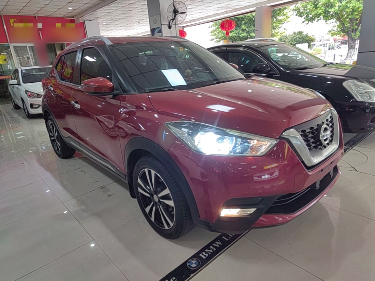2018 1.5L CVT Connected Luxury photo 3