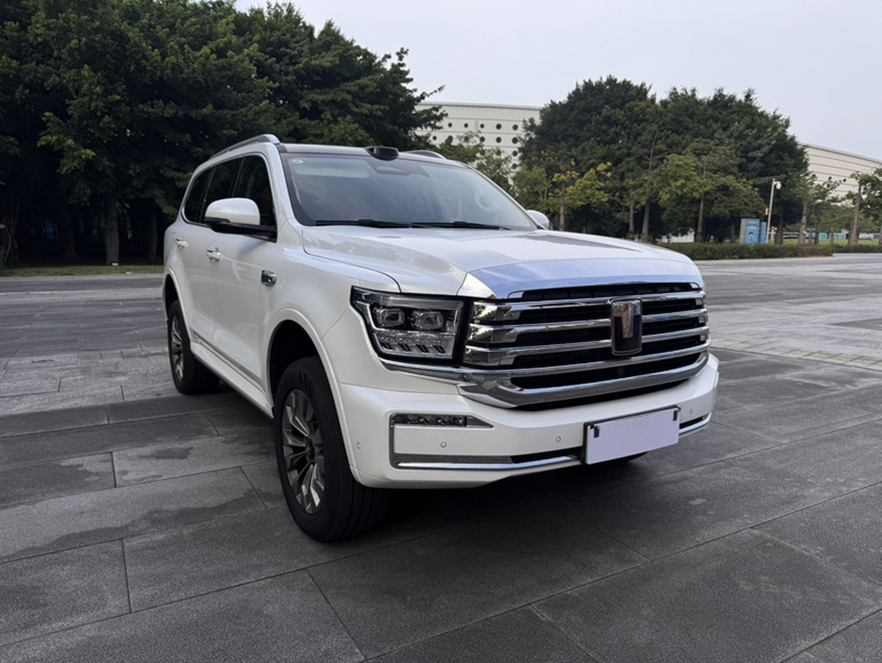 500 EV 2026 Hi4-T Smart photo 4