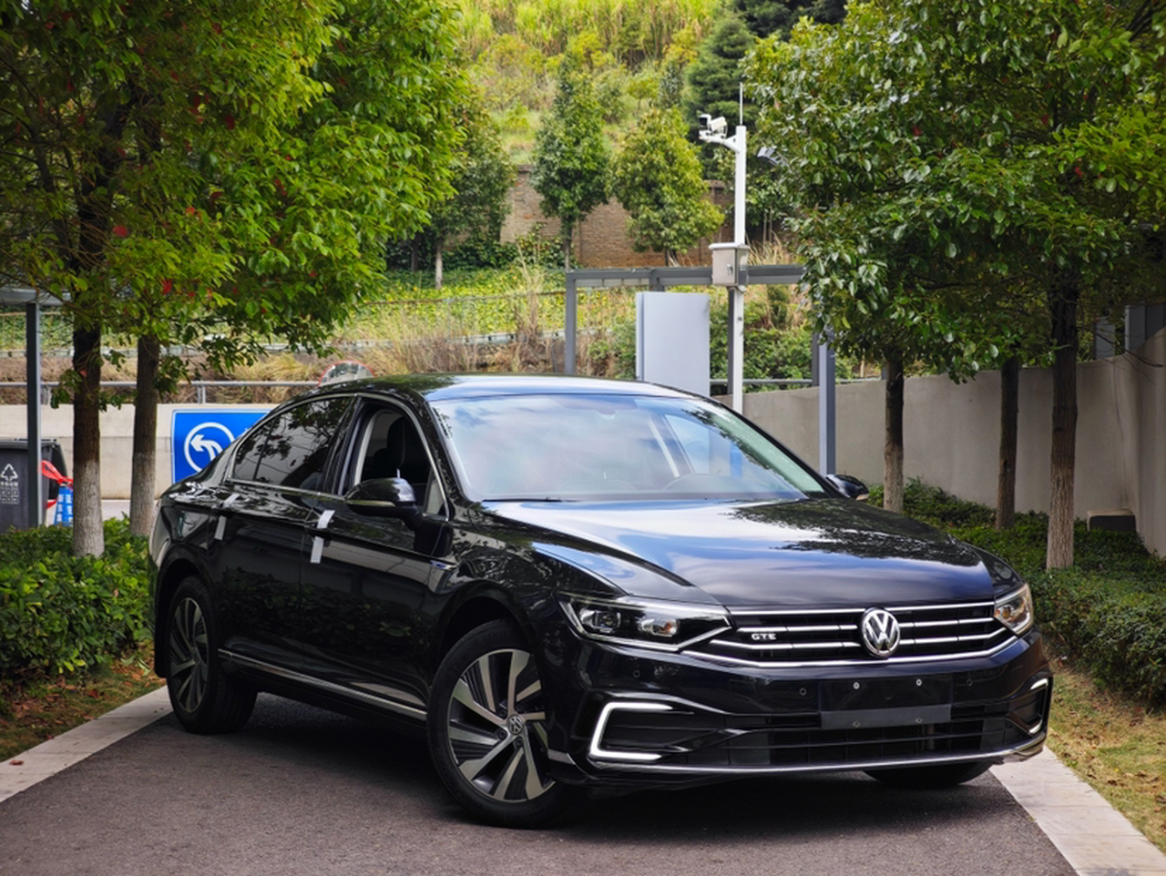 Magotan GTE PHEV 2020 GTE Luxury photo 4