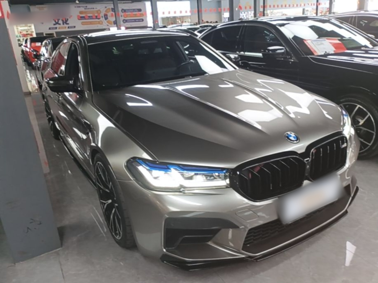 5 Series Imported 2022 Facelift 540i M Sport Package photo 3