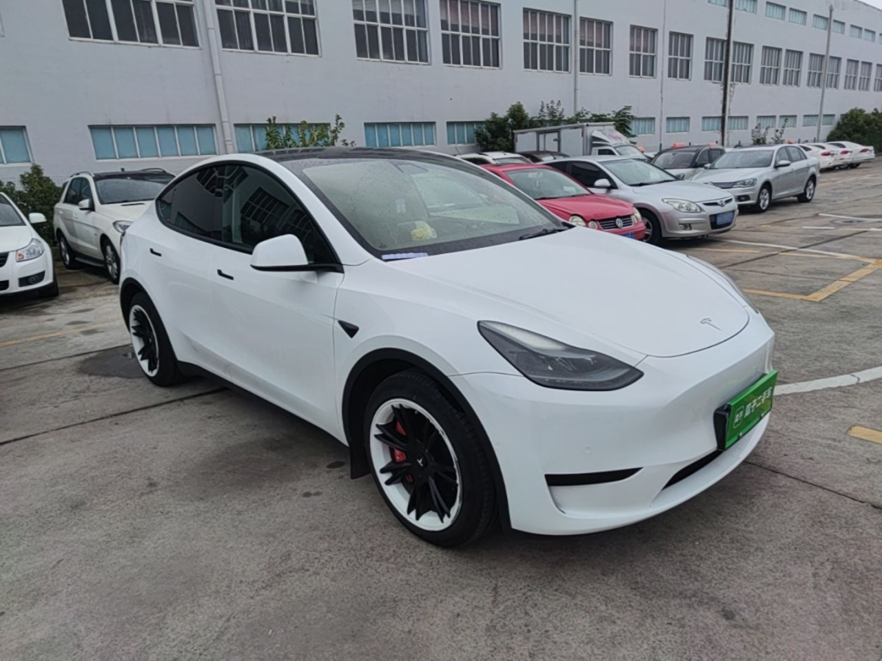 Model Y 2022 Facelift RWD photo 5