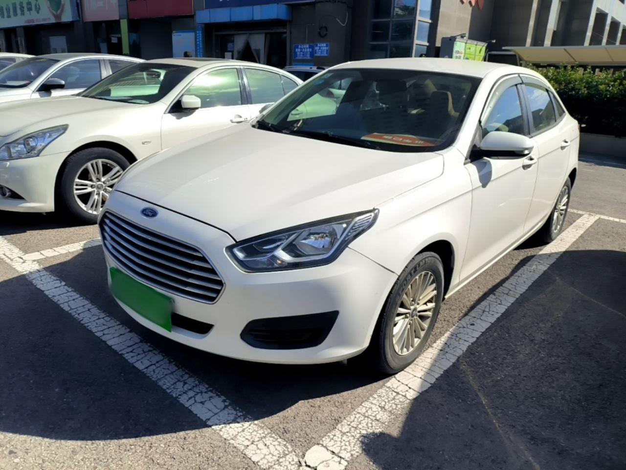 Escort 2017 Facelift 1.5L AT Comfort