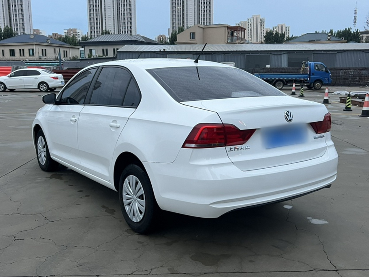 Santana 2021 1.5L AT photo 2
