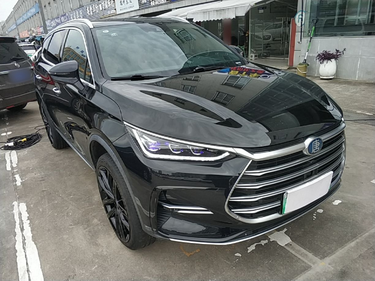 Tang EV 2021 DM 2.0T AWD Performance Founder Flagship photo 3