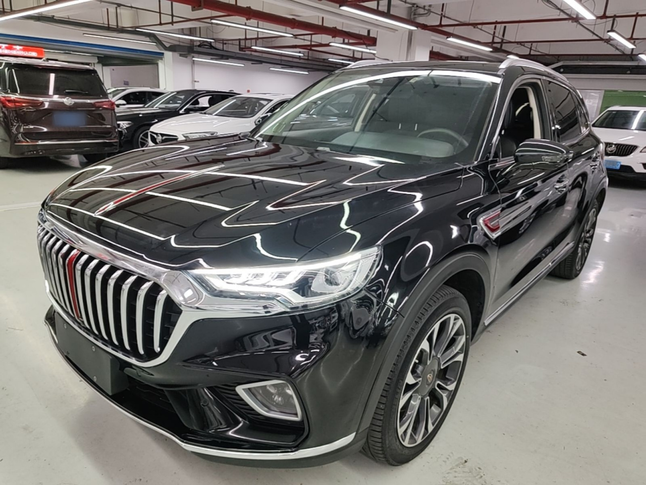 HS5 2019 2.0T Connected AWD