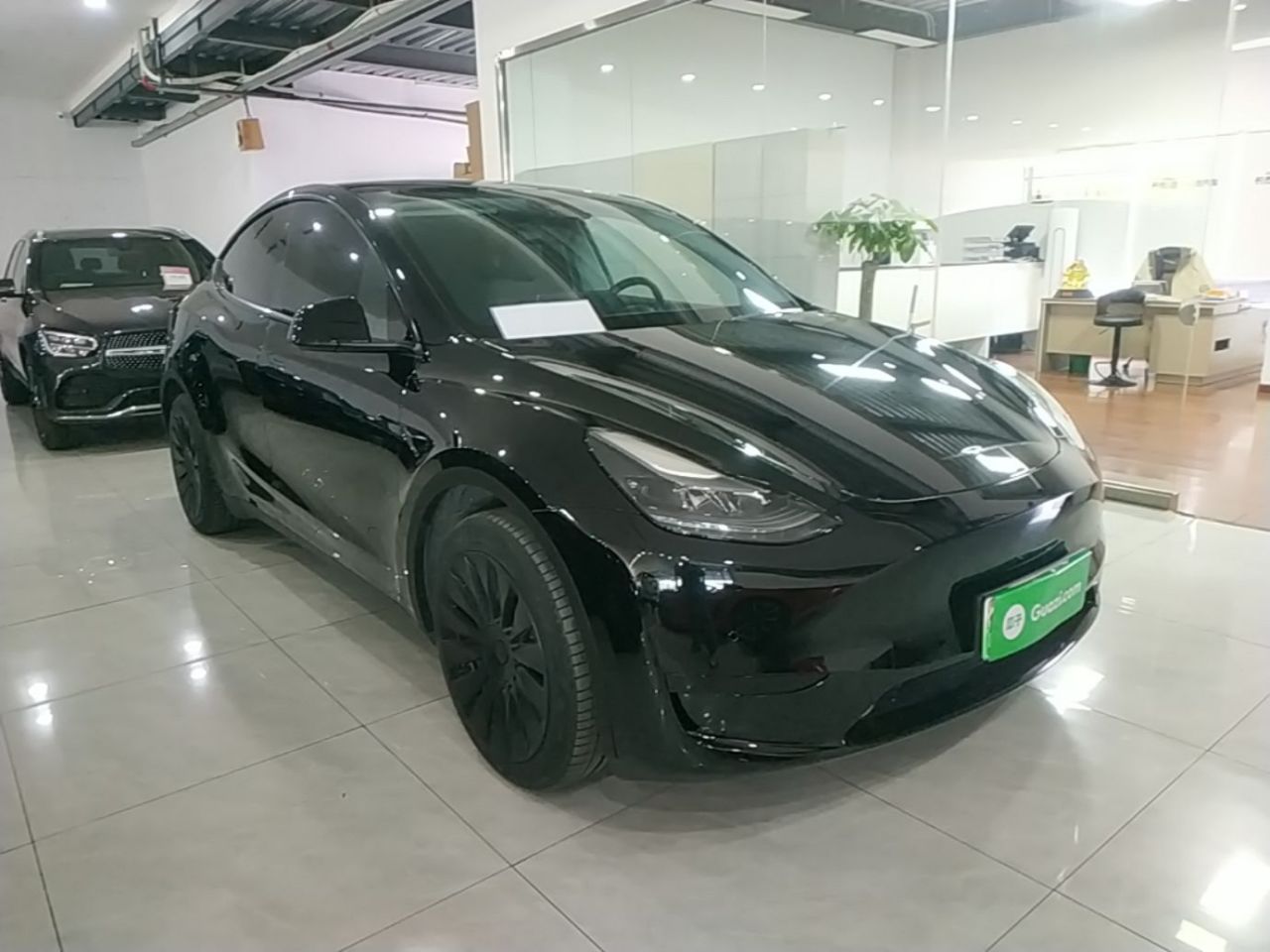 Model Y 2023 RWD photo 3