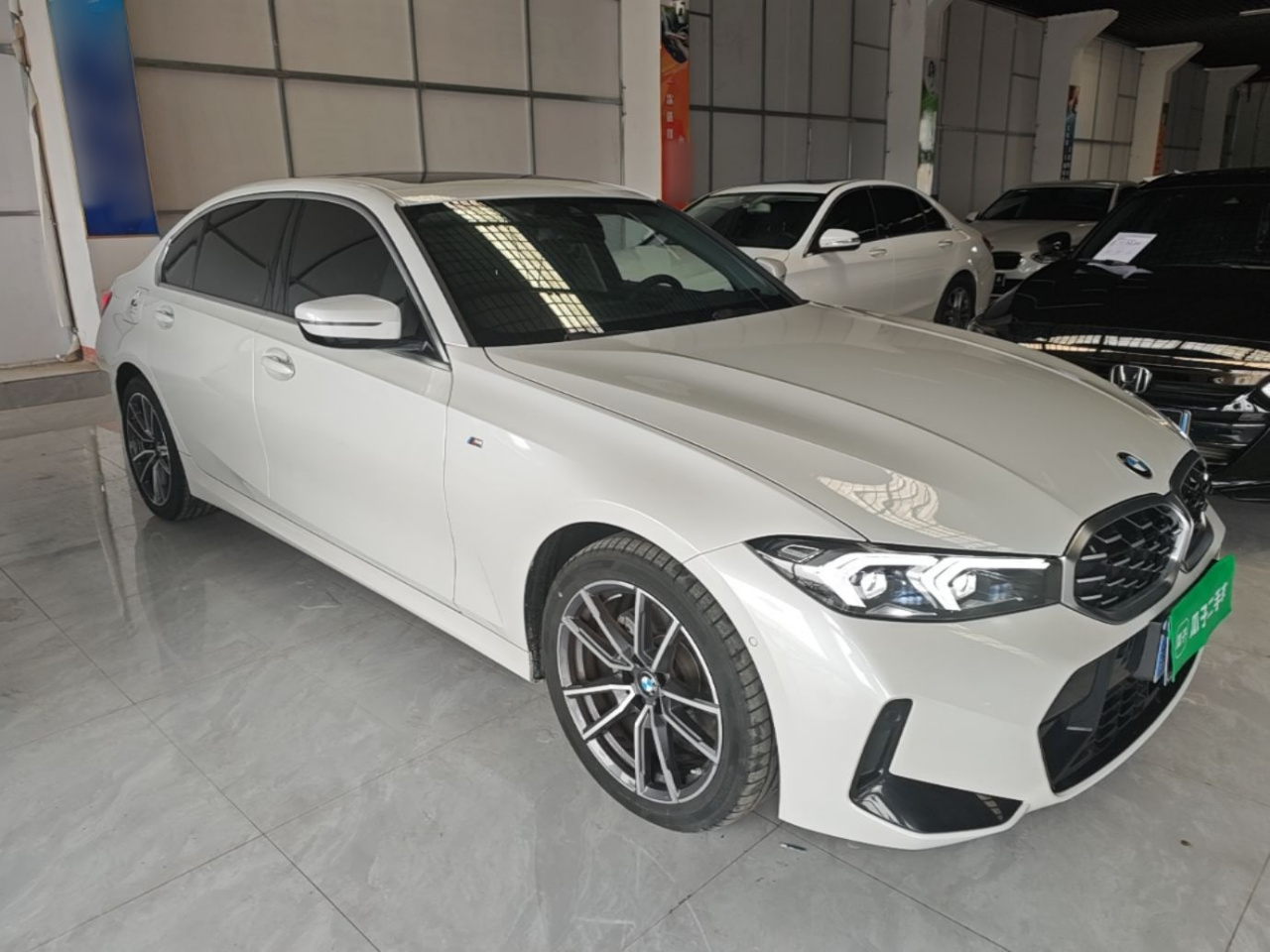 3 Series 2025 325Li M Sport Package photo 3