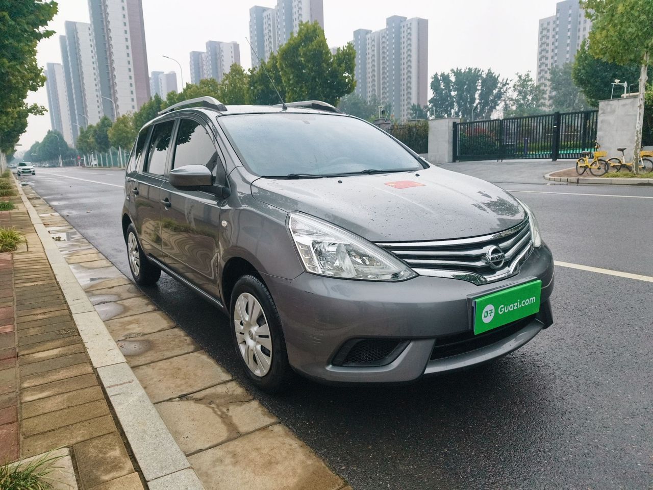 2015 1.6XE MT Comfort photo 3