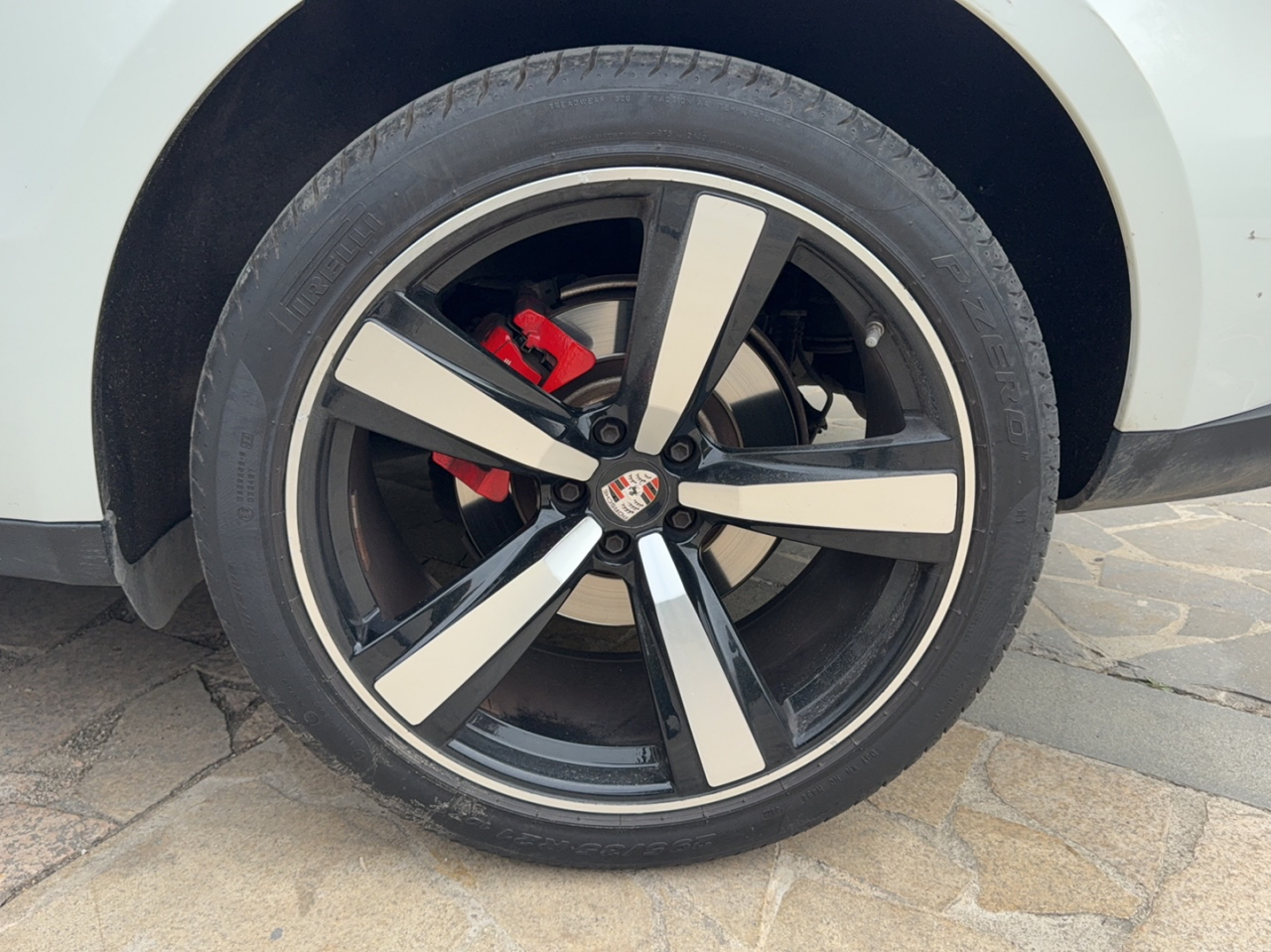 2023 Macan 2.0T photo 4