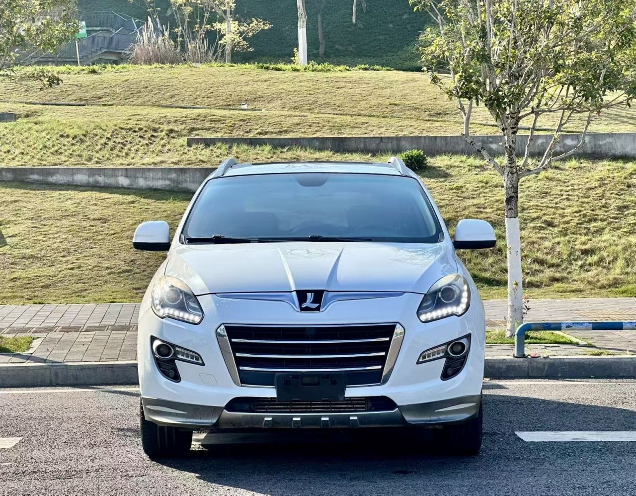 Luxgen 7 SUV 2015 2.2T RWD photo 2