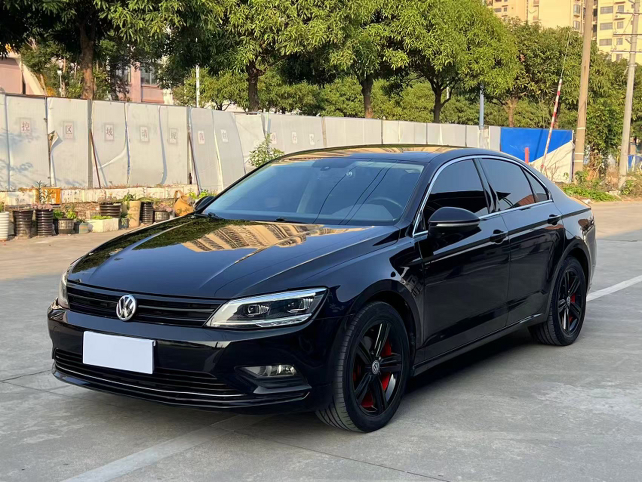 Lamando 2015 280TSI DSG Comfort