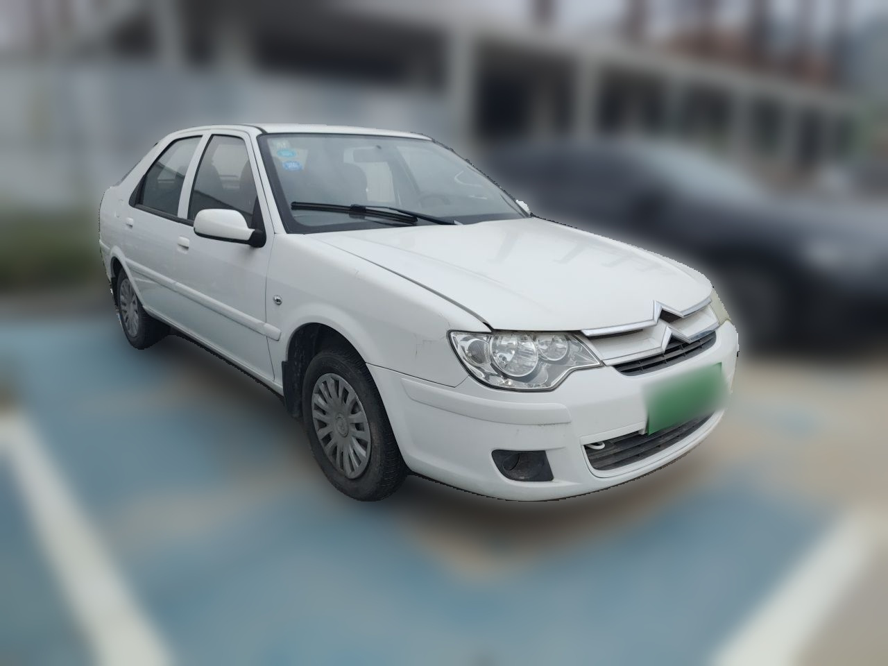 2013 Sedan Classic 1.6L MT Tech photo 3