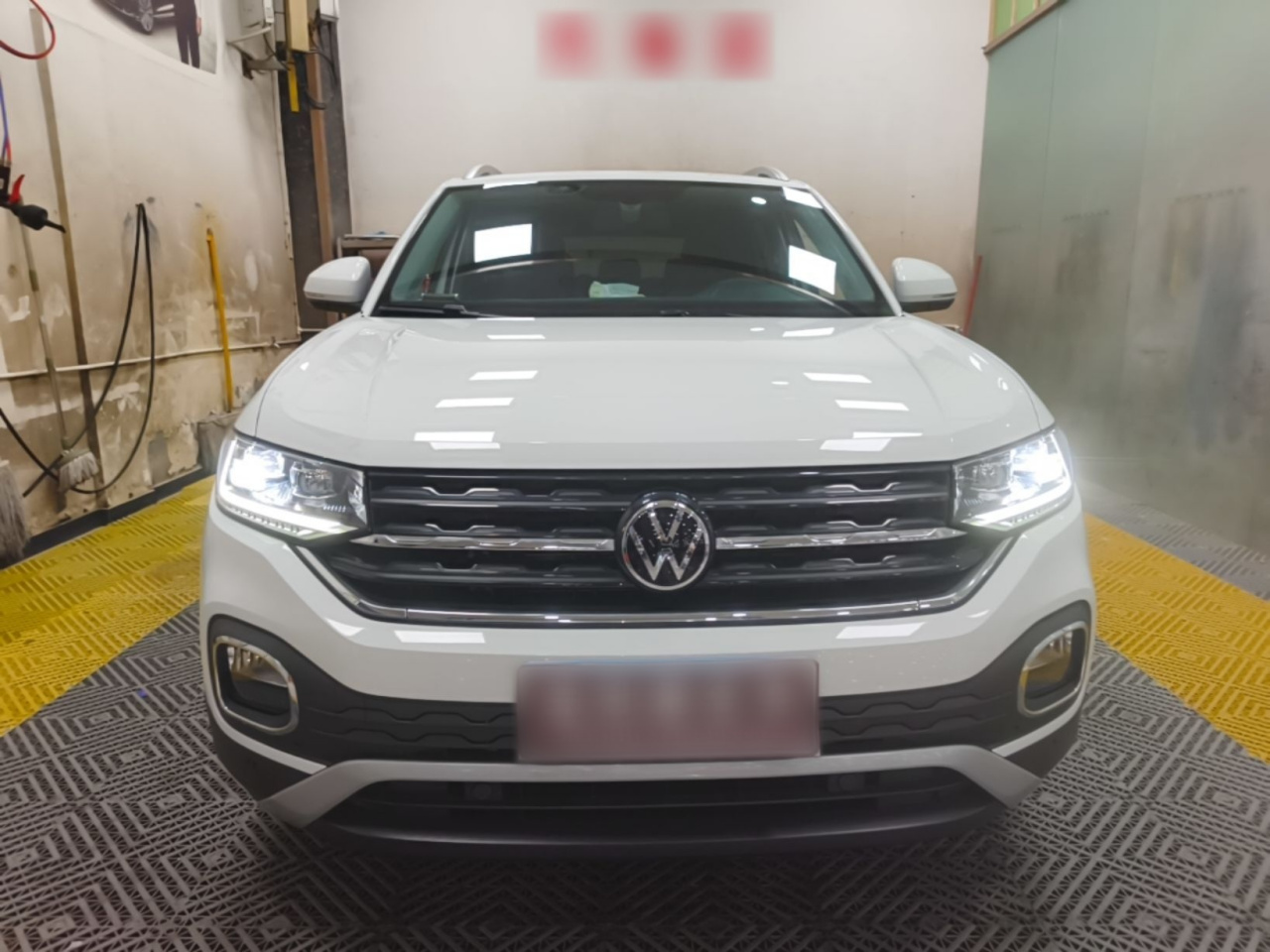 2023 200TSI DSG Connected photo 2