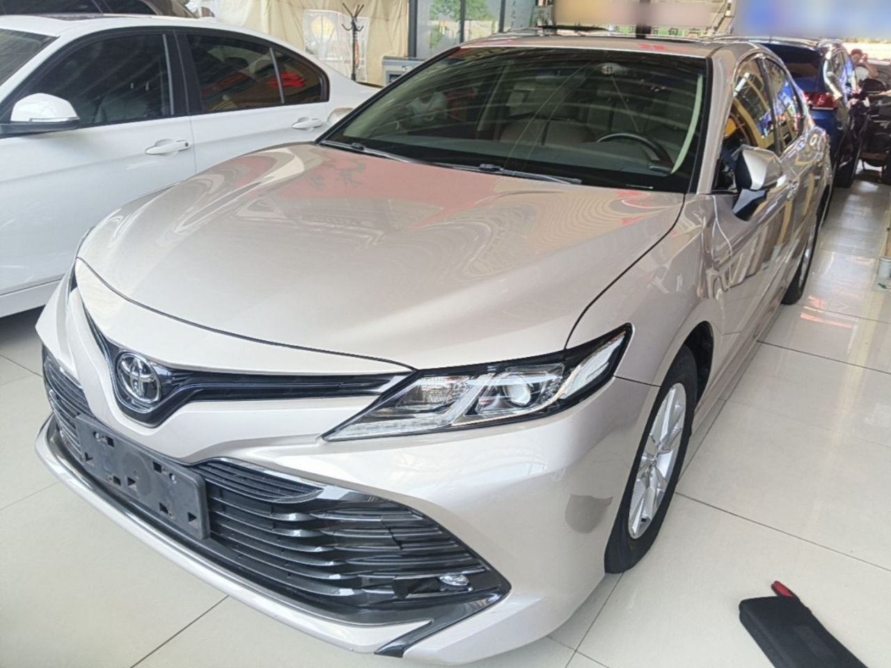 Camry 2018 2.0E Leading