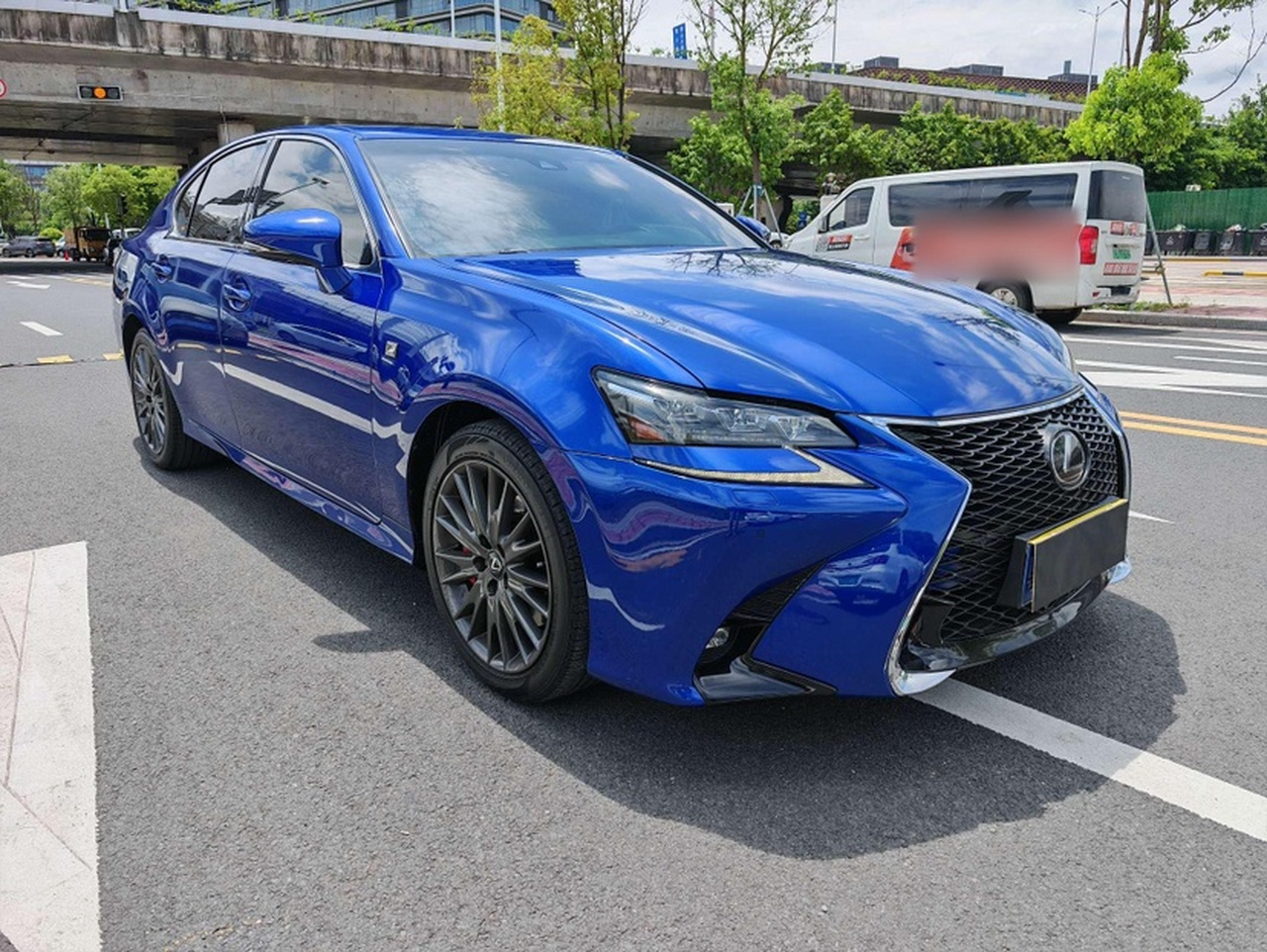 GS 2017 300 F SPORT photo 4