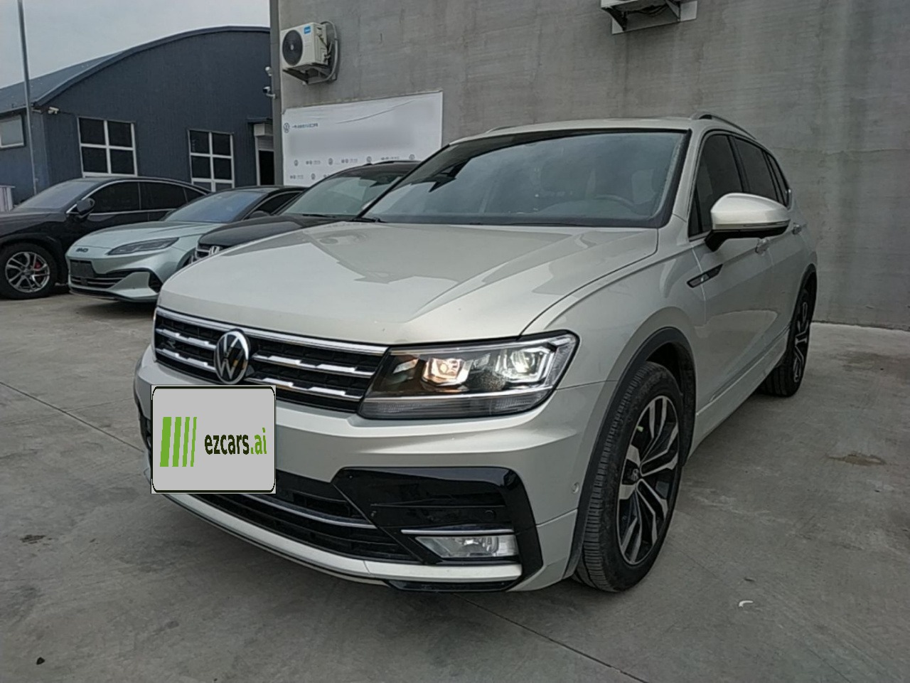 Tiguan L 2021 330TSI AT RWD R-Line