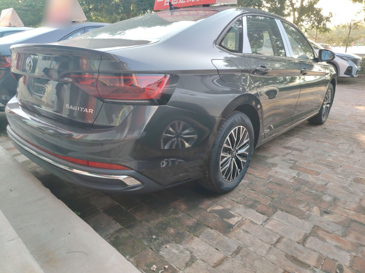 Sagitar 2025 Facelift 200TSI DSG photo 4